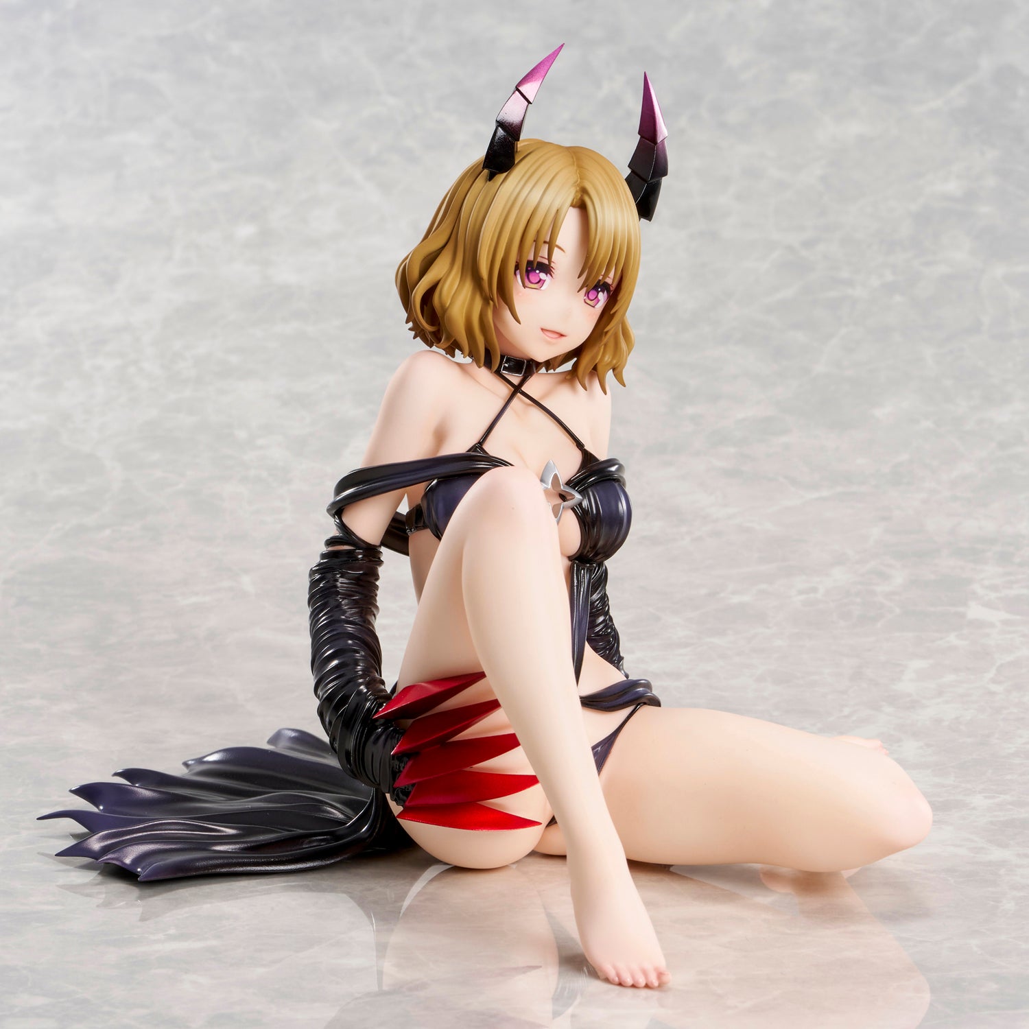 To Love-Ru Darkness Risa Momioka Darkness ver.1/6  Complete Figure