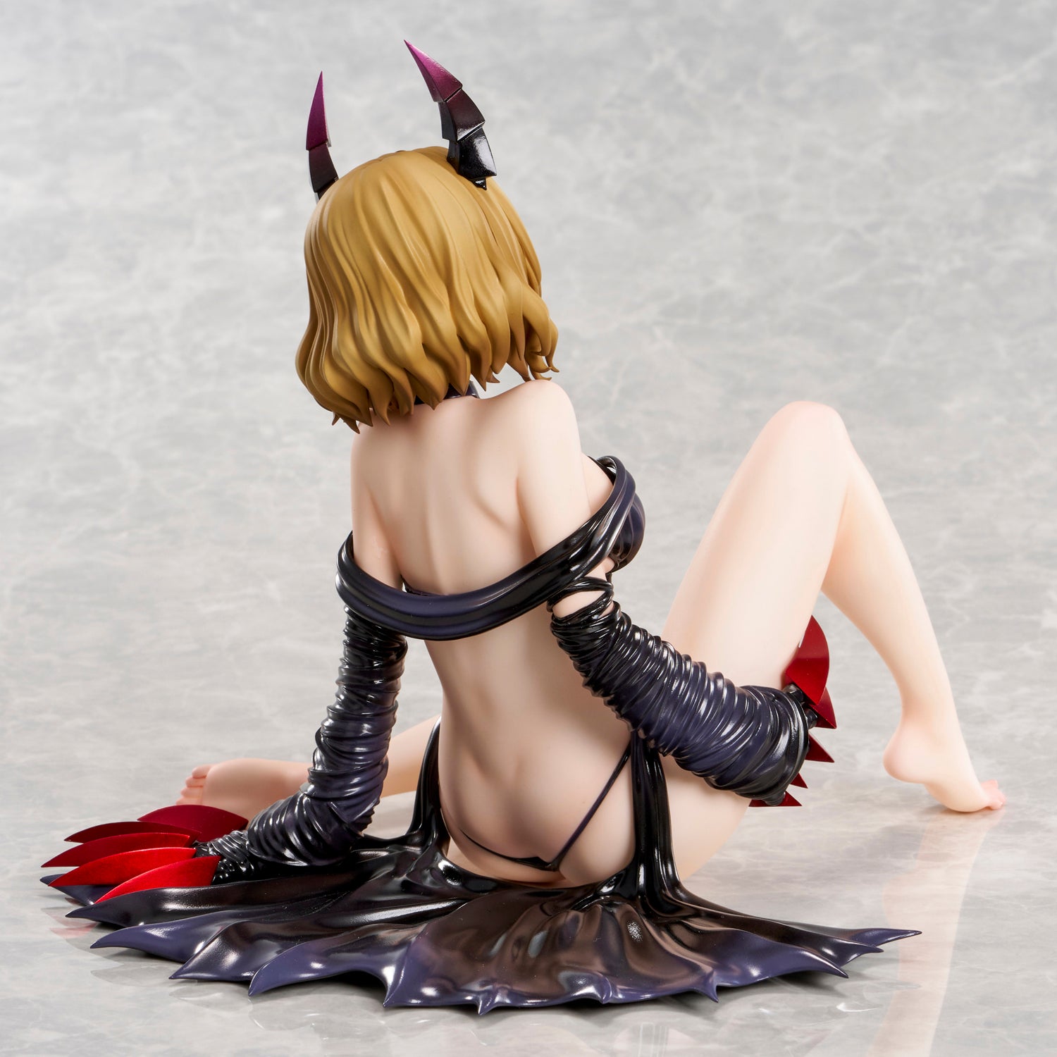 To Love-Ru Darkness Risa Momioka Darkness ver.1/6  Complete Figure